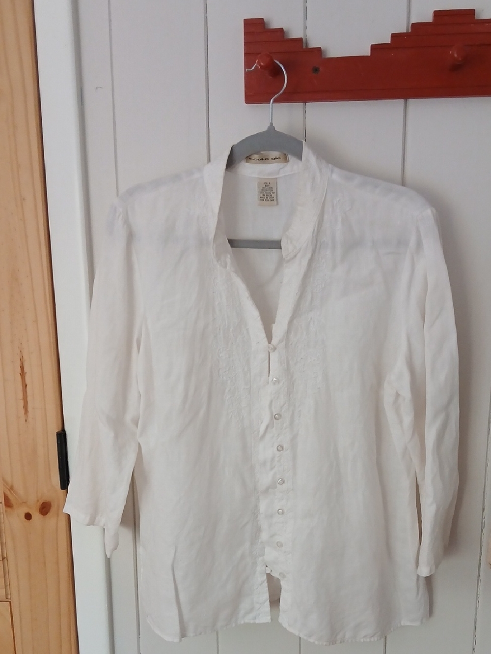 Ecologie Linen Embroidered Blouse